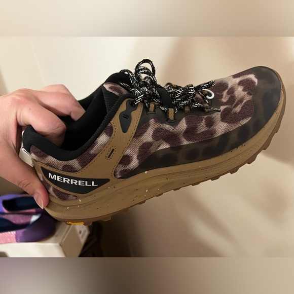 Merrell shoes - Picture 1 of 4